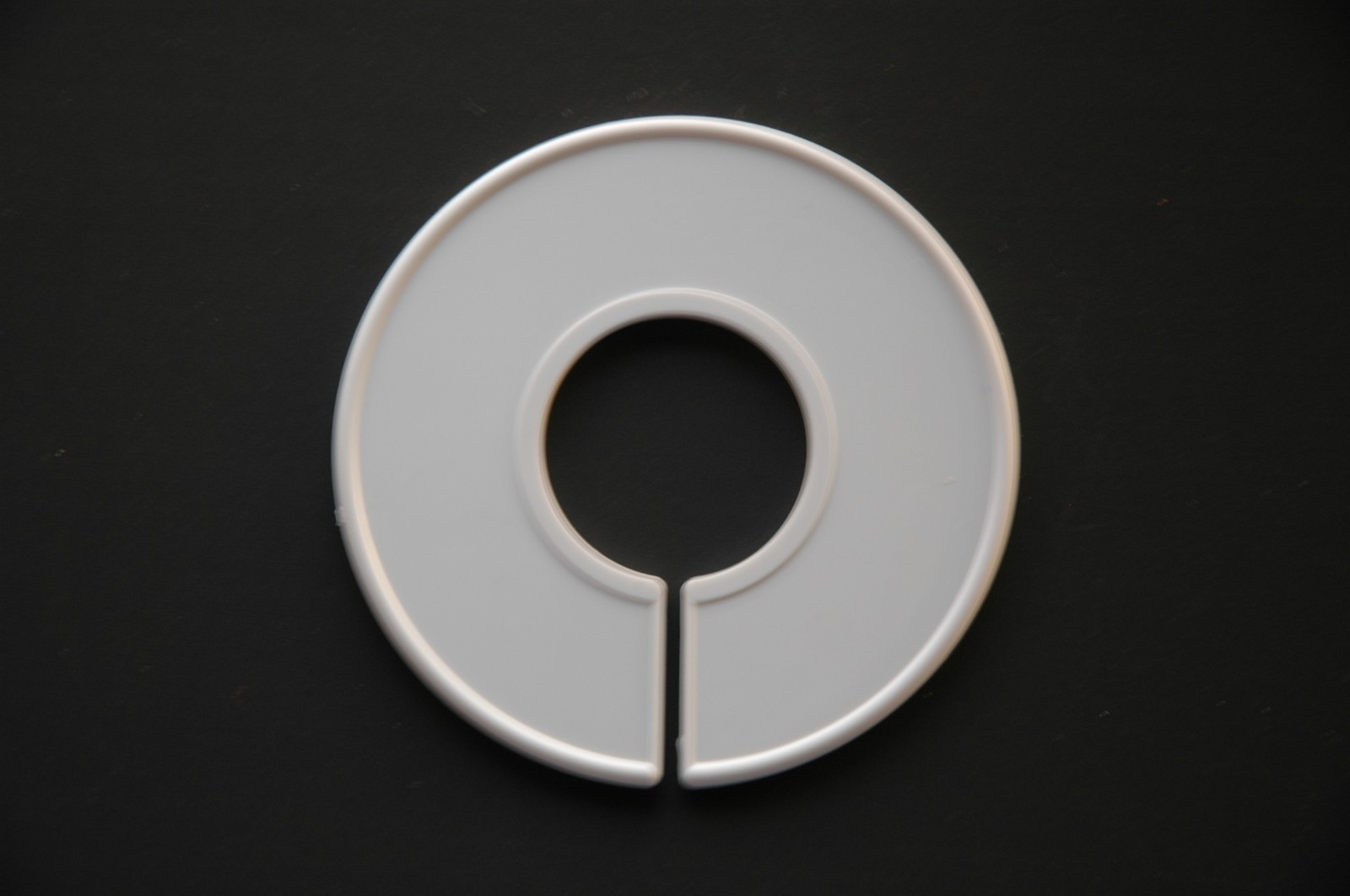 10 PLASTIC CLOTHING WHITE BLANK SIZE RACK RING DIVIDERS AND FREE SALE DIVIDER