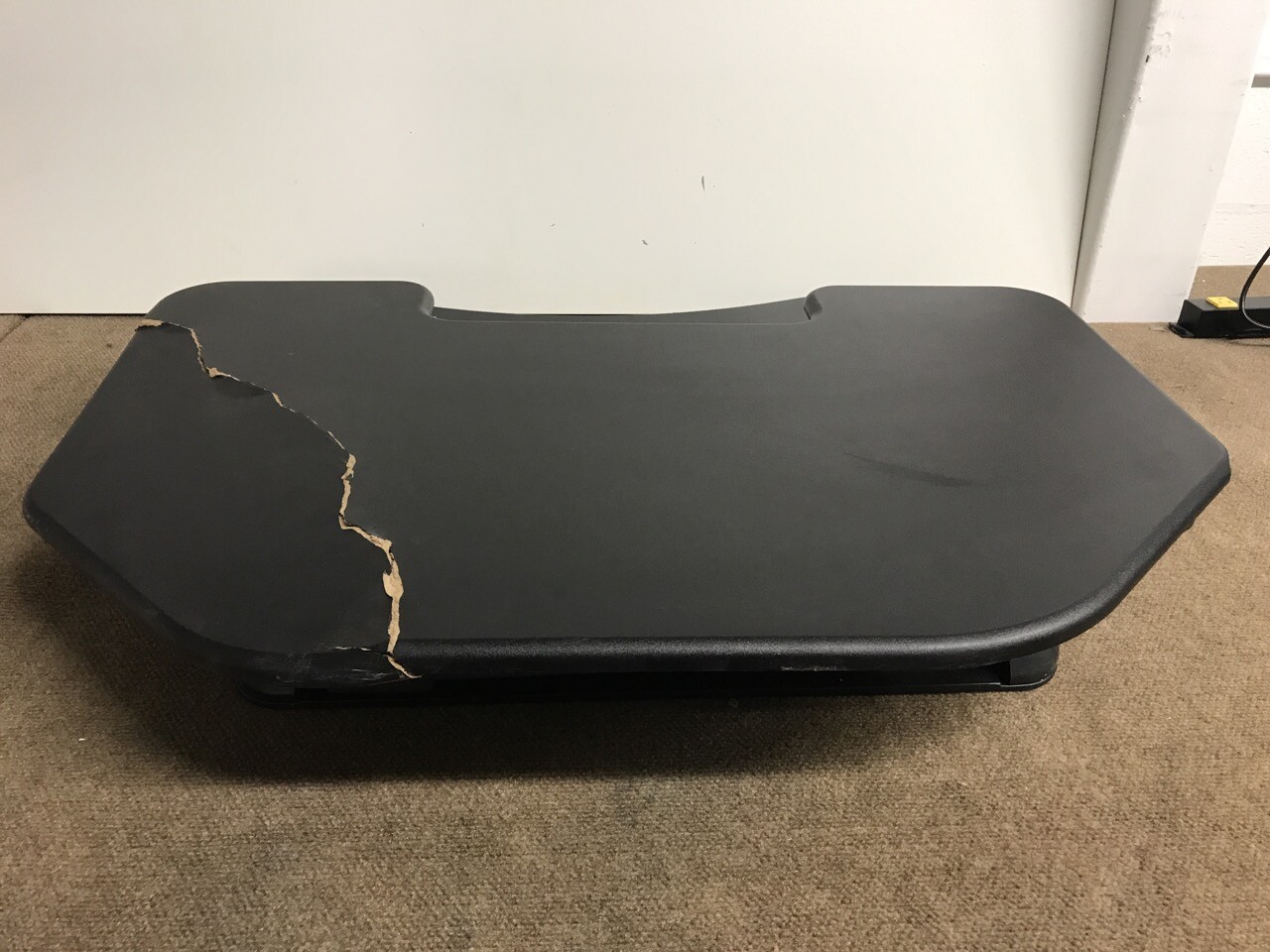 Varidesk Cube Corner 36 45007 ✅❤️️✅❤️️✅❤️️✅❤️️ READ Broken Top
