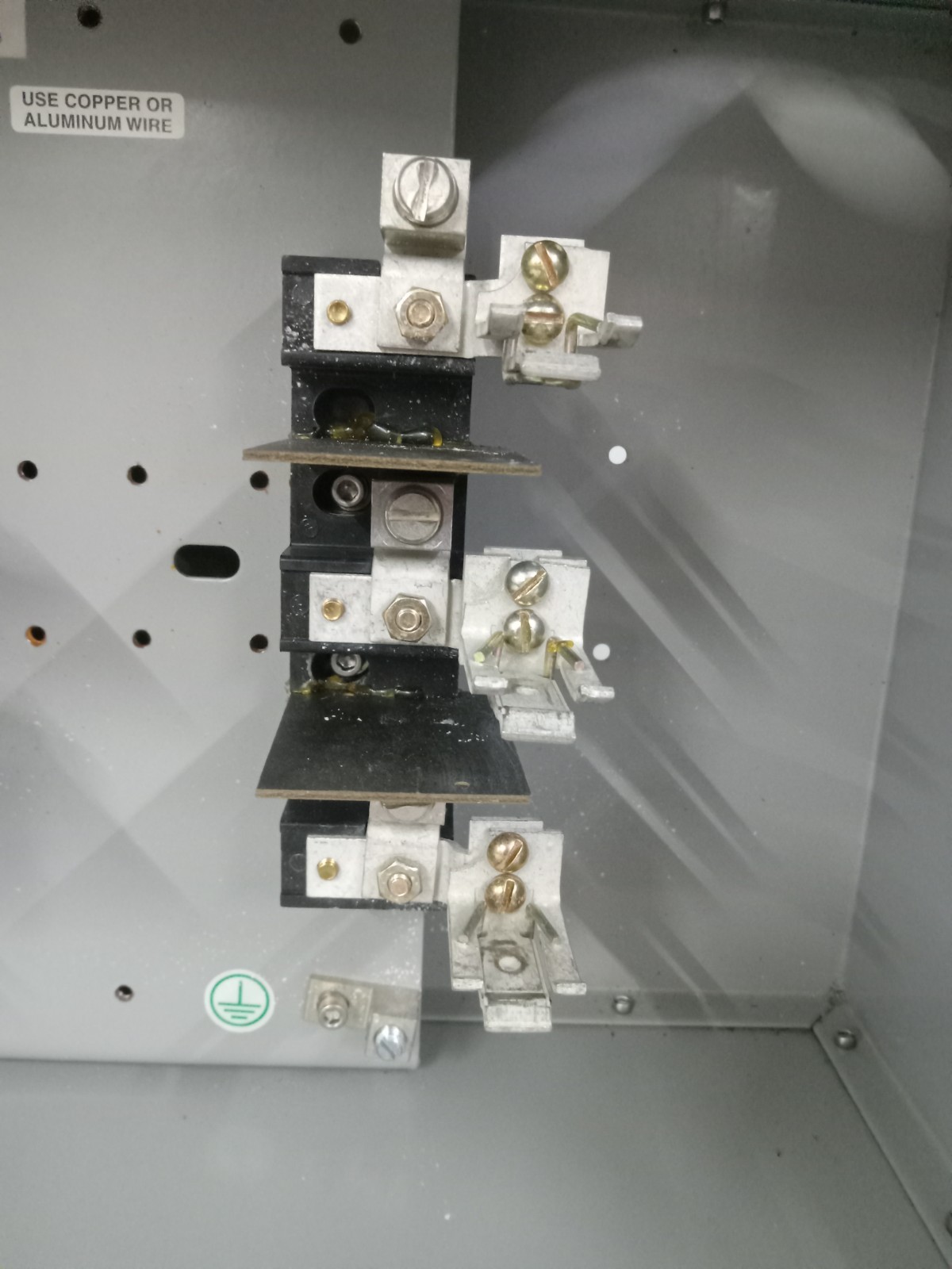 Continental PFA353,3PH,3W,480V,100 AMP Bus Plug
