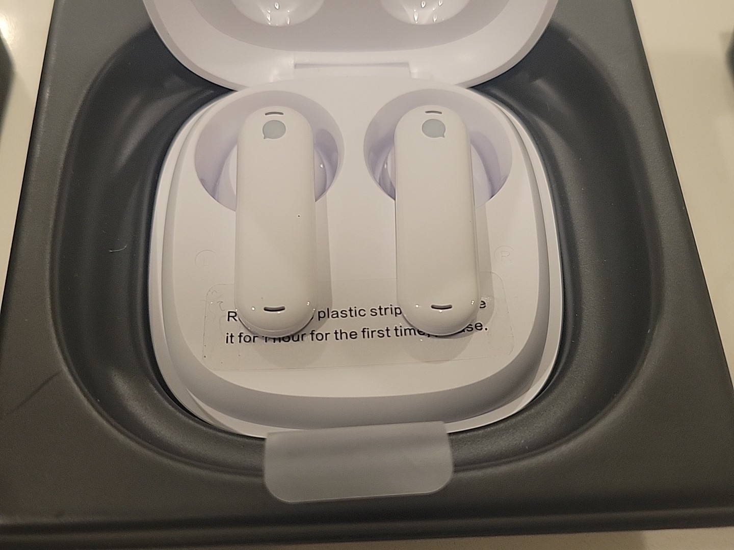 Timekettle WT2 Edge Translator Earbuds 40 Languages & 93 Accent (OFFLINE) White