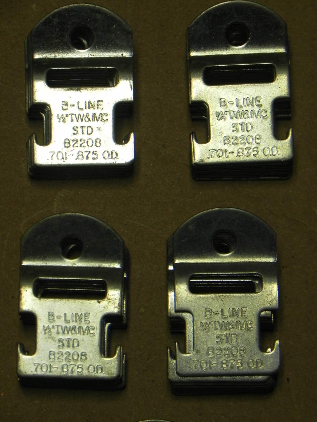 B-Line/ Super -Trut/Globe Pipe Clamps; 49 B-line 1/2″.61 G-7511-4″.25 B-Line 1″