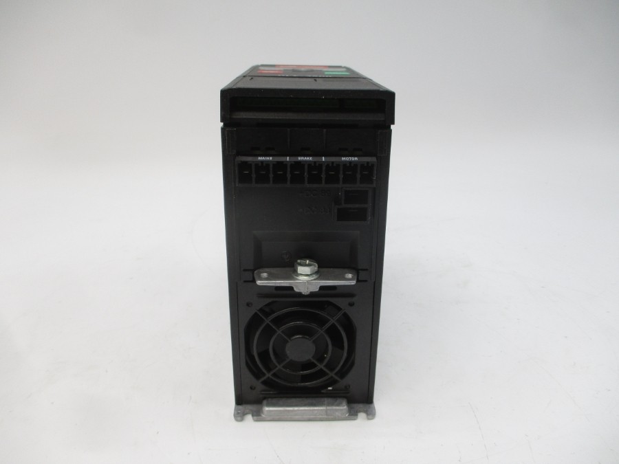 DANFOSS 195N1015 VLT2807PT4B20STR1DBF00A00 380-480V 1.9A NSNP