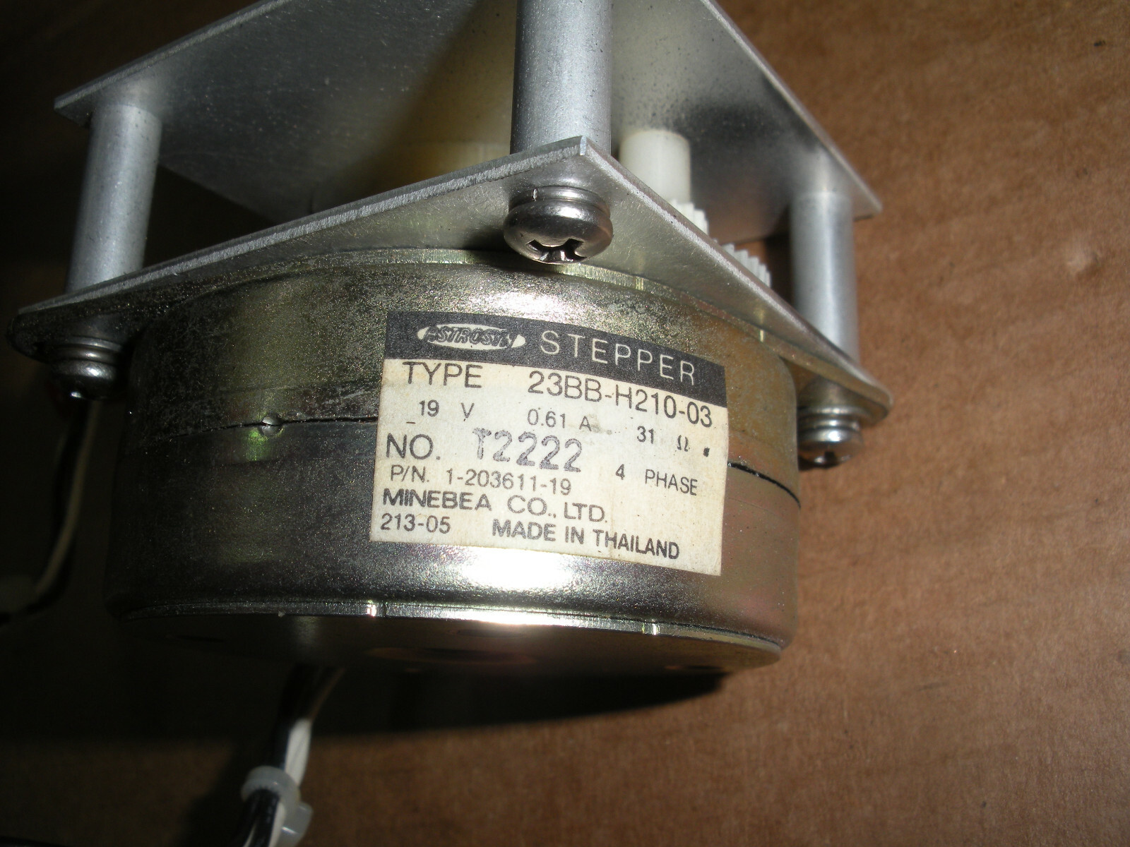 Minebea Astrosyn 23BB-H210-03 4 phase stepper motor 19V .61A Matsushita