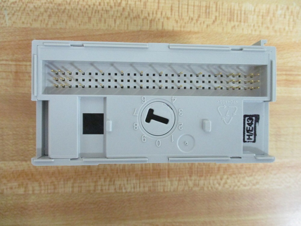 Allen Bradley 1794-OB16P I/O Output Module 1794-0B16P Part No. 96145678 Rev. A01