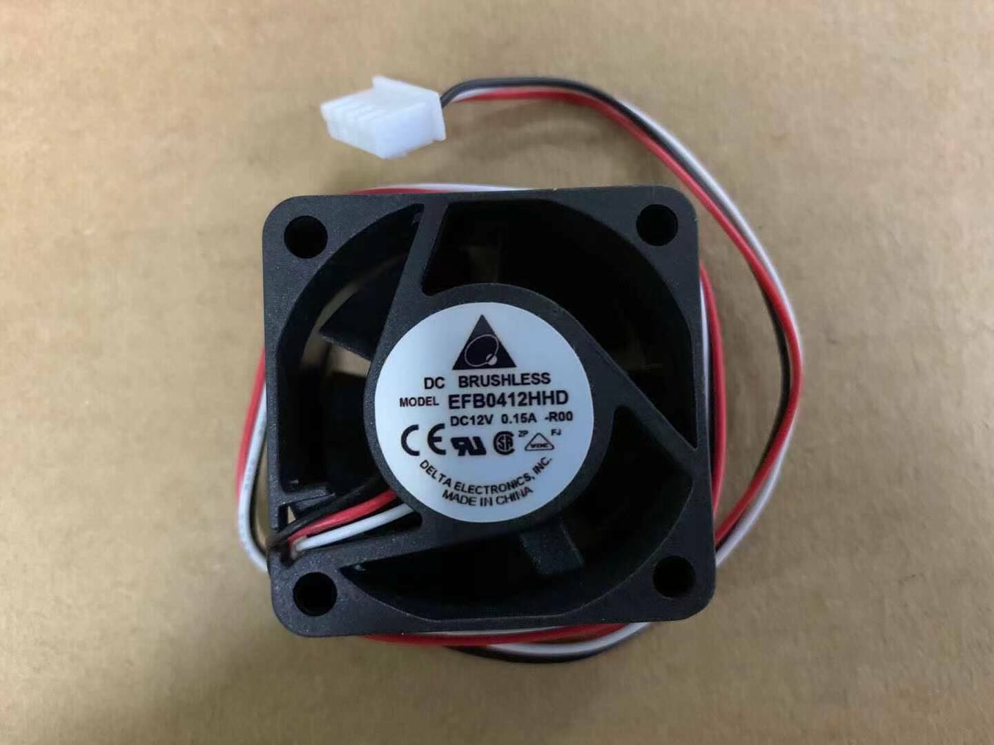 1PCS DELTA EFB0412HHD Fan DC 12V 0.15A 40*40*20mm 3 Wire 4 Pin