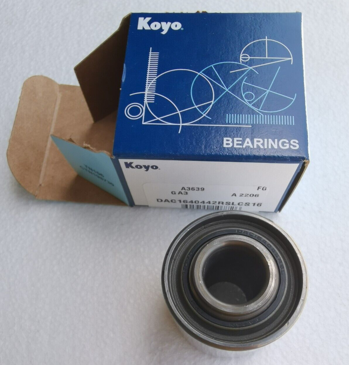 Japan Made KOYO 5203KYY2 Ag Wheel Bearing for JD Planters DAC164044-2RS 822-170C