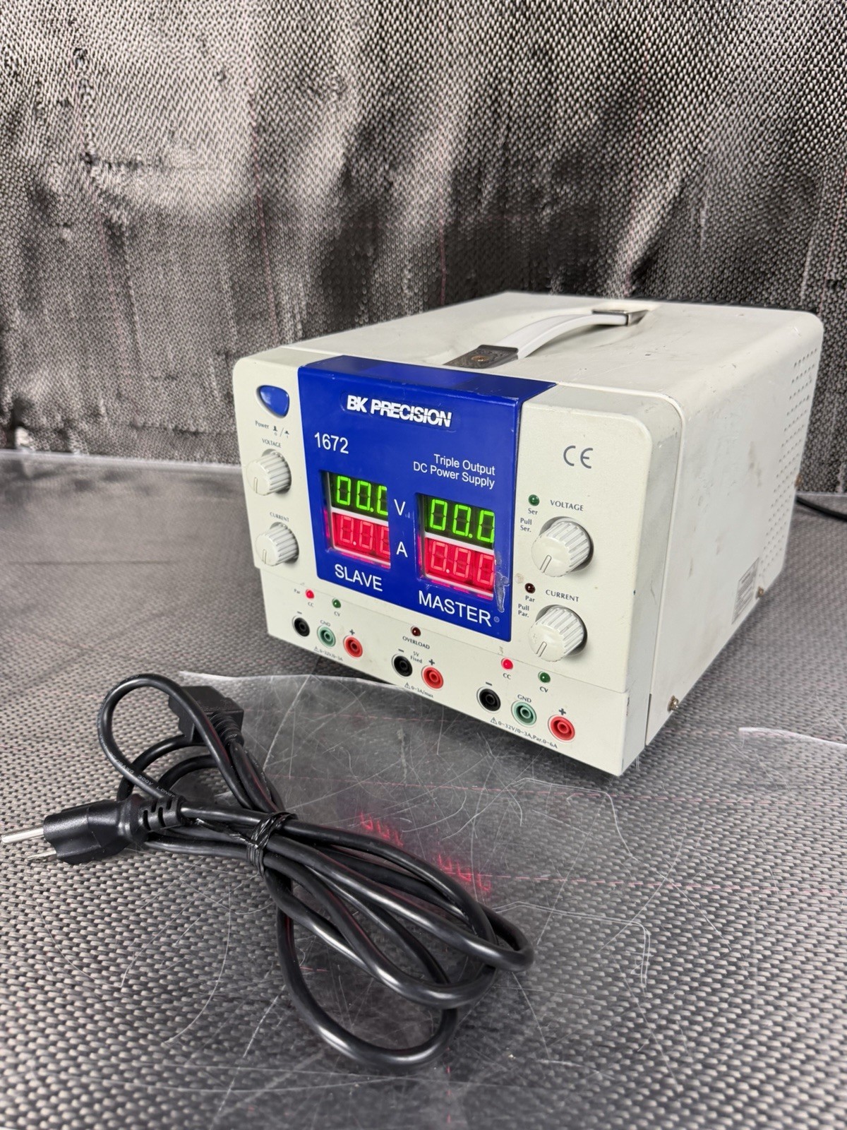 B&K Precision 1672 Triple Output DC Power Supply w/ Power Cable *Ships Fast*
