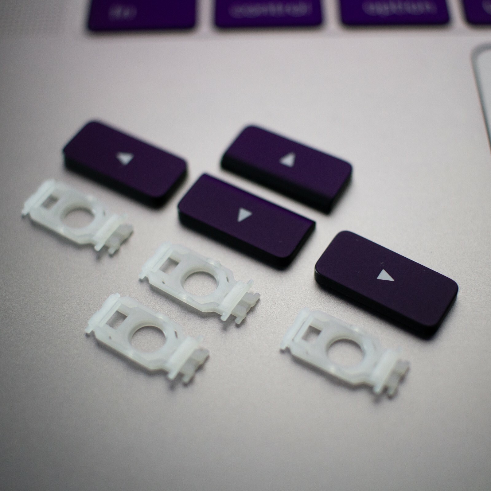 MacBook Pro Arrow Key Cap & Scissor Clip for M1 A2141 A2251 A2338 A2289 A2179