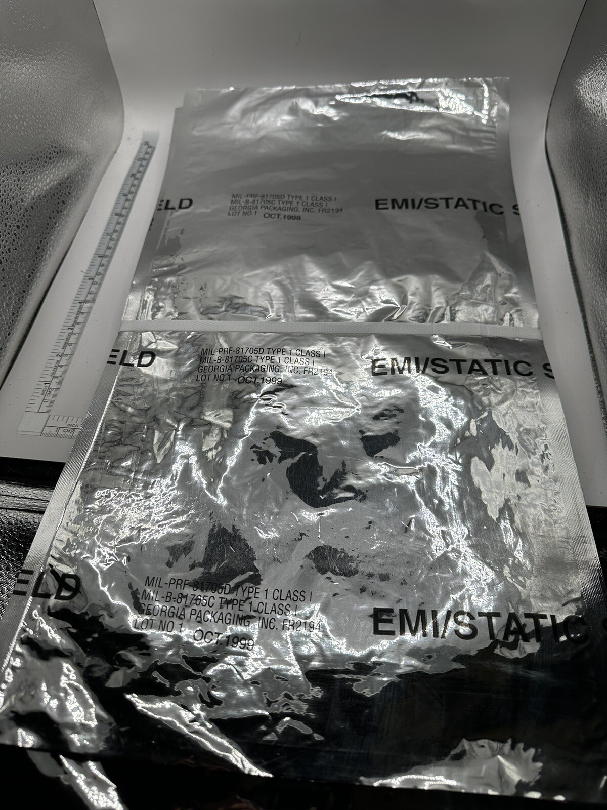 BAG 11”W x 20”D STATIC/EMI SHIELD, MIL-PRF-81705D, TYPE 1, Class, NOS 100/PK New