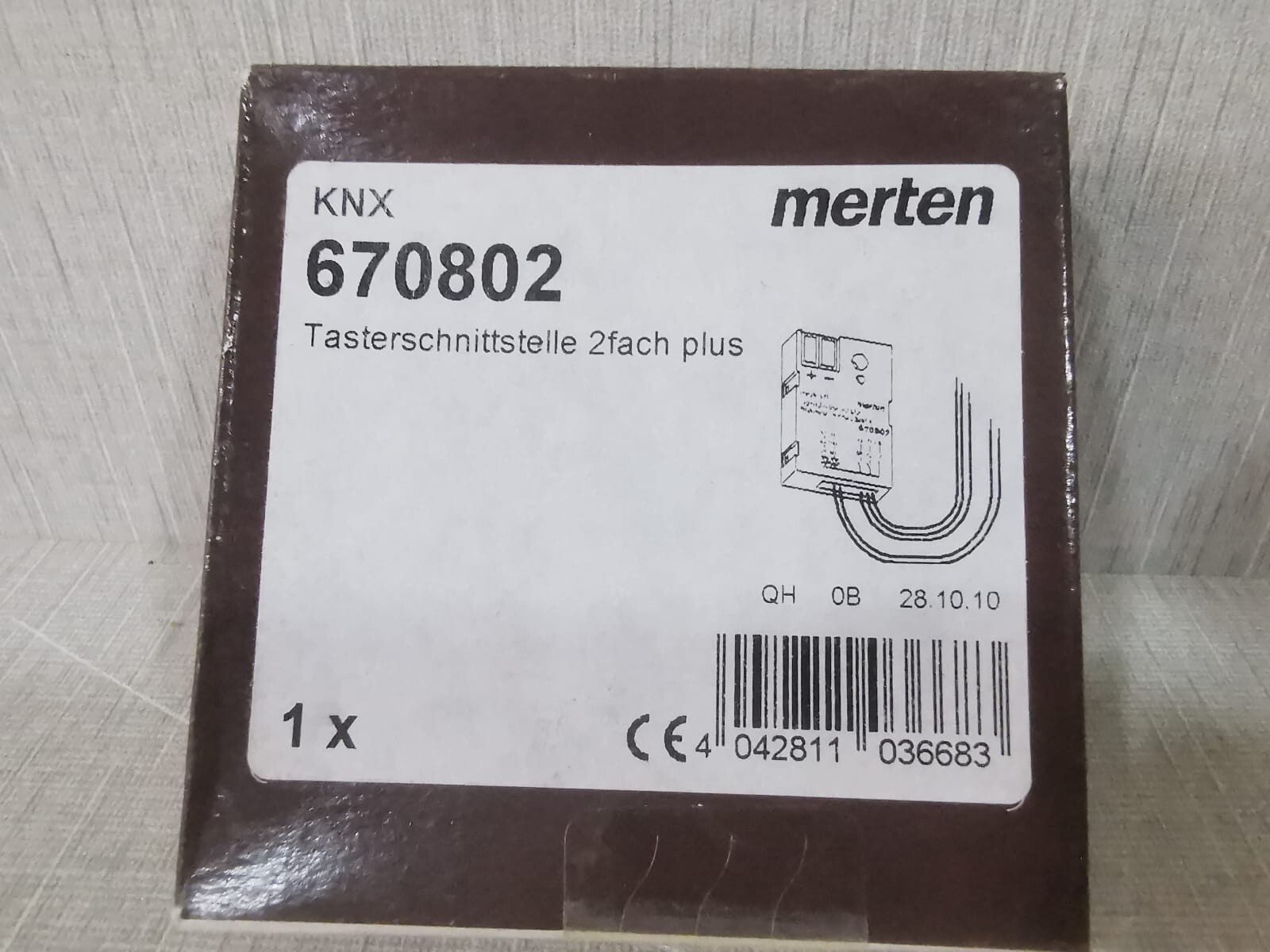 LOT 2 pcs MERTEN 670802 Test Sensor KNX