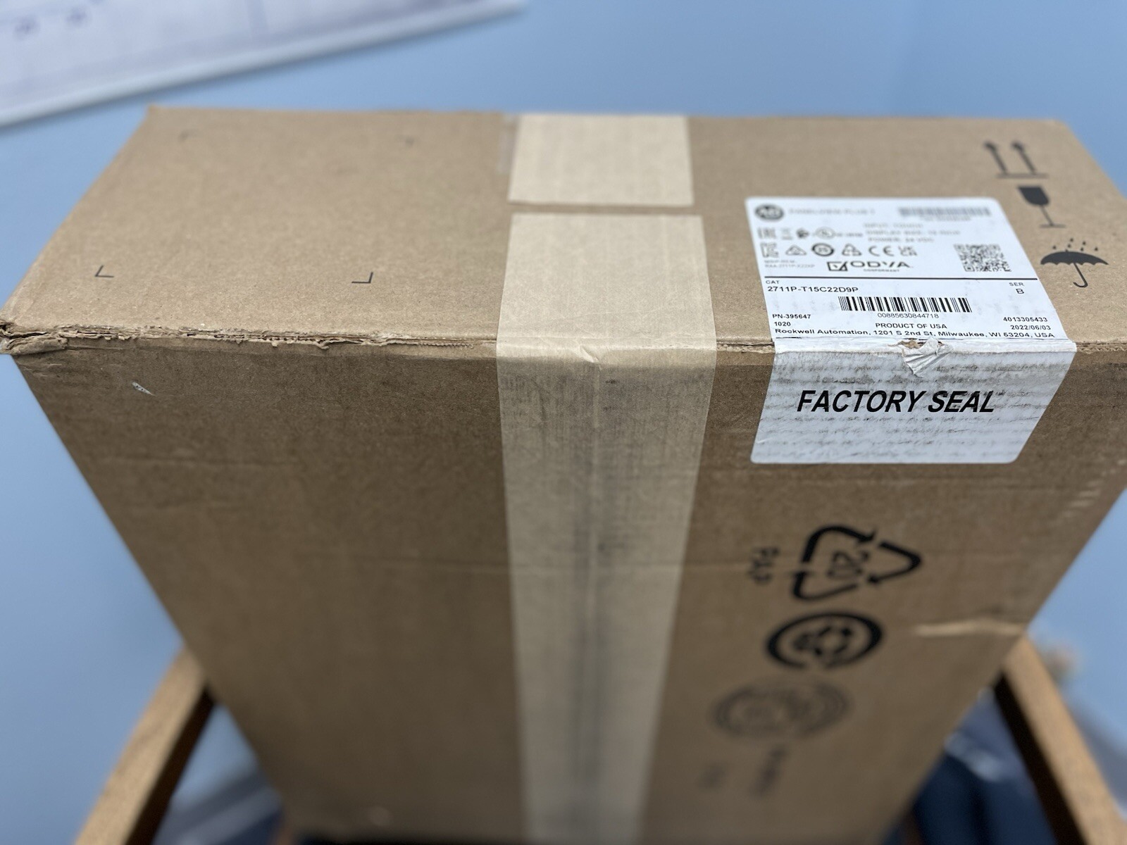 New Sealed 2711P-T15C22D9P Allen-Bradley PanelView Plus 7 Graphic Terminal