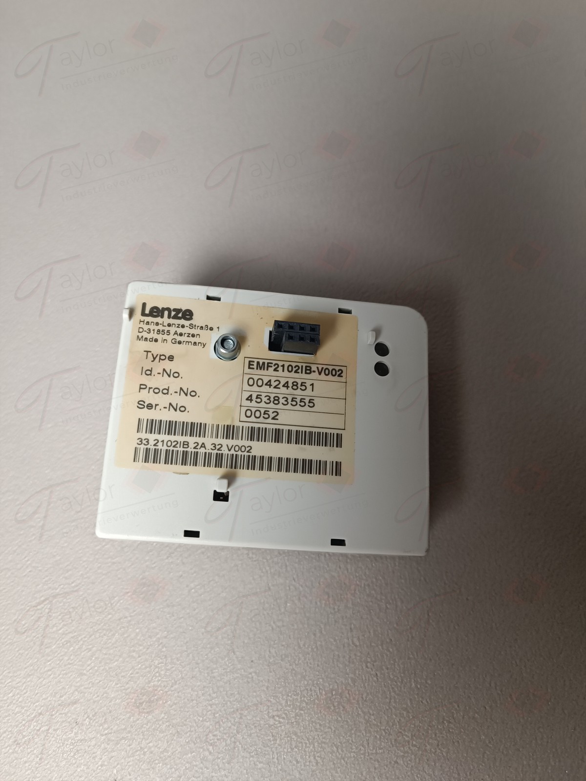 Lenze EMF2102IB-V002 00424851