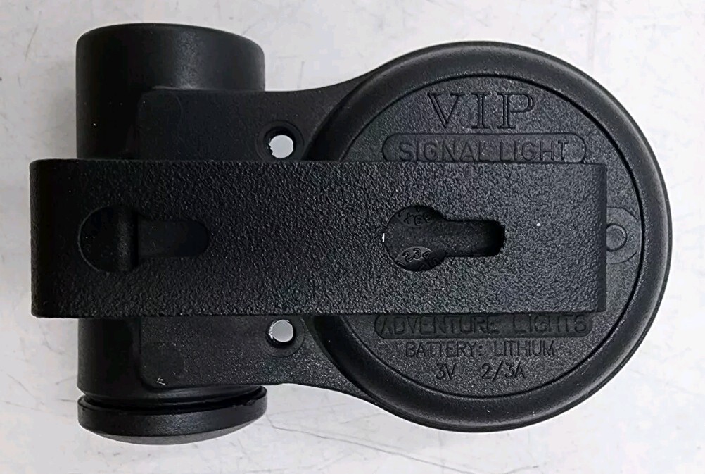 VIP Signal Light Adventure Light Takes 3V Lithium Battery 2/3A OEM/Genuine Green