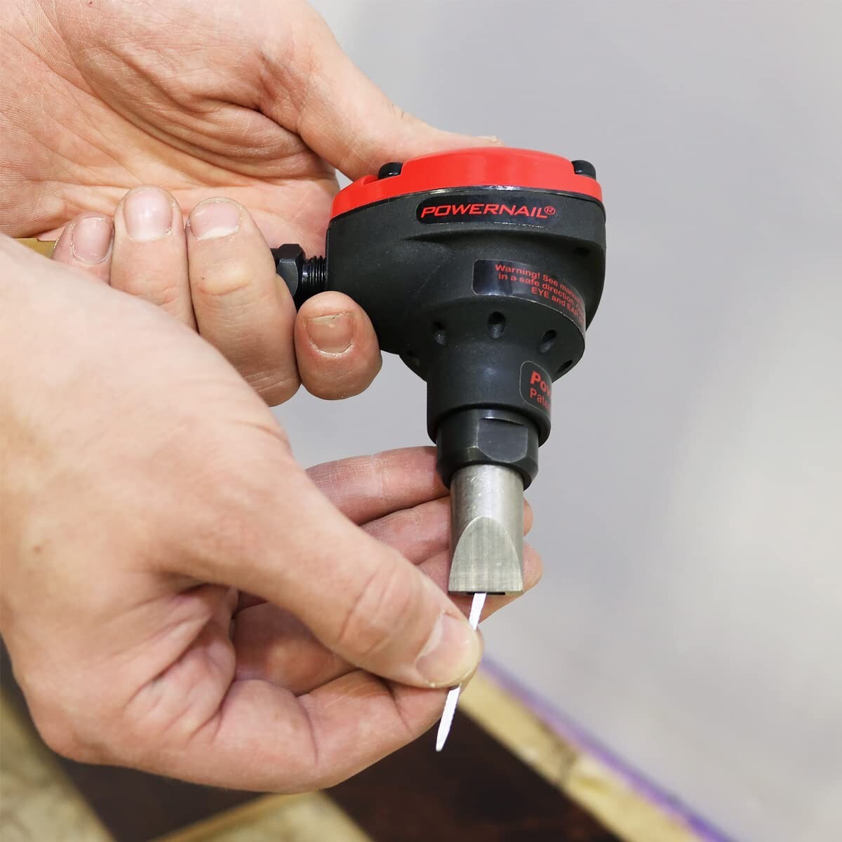 Powernail Power Palm, 18/16-gauge Pneumatic Palm Nailer for Floors (REFURBISHED)