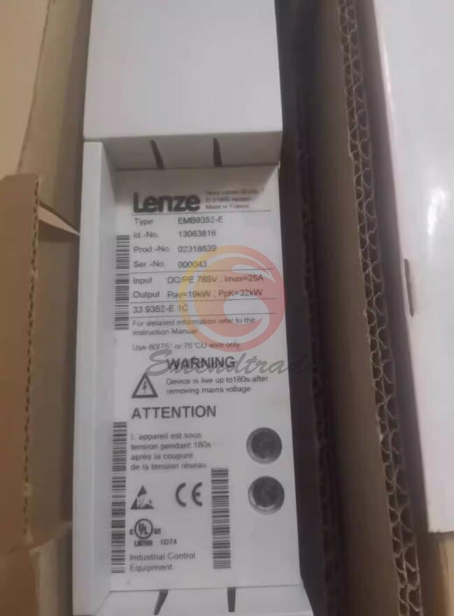 New 1PC Lenze EMB9352-E Inverter
