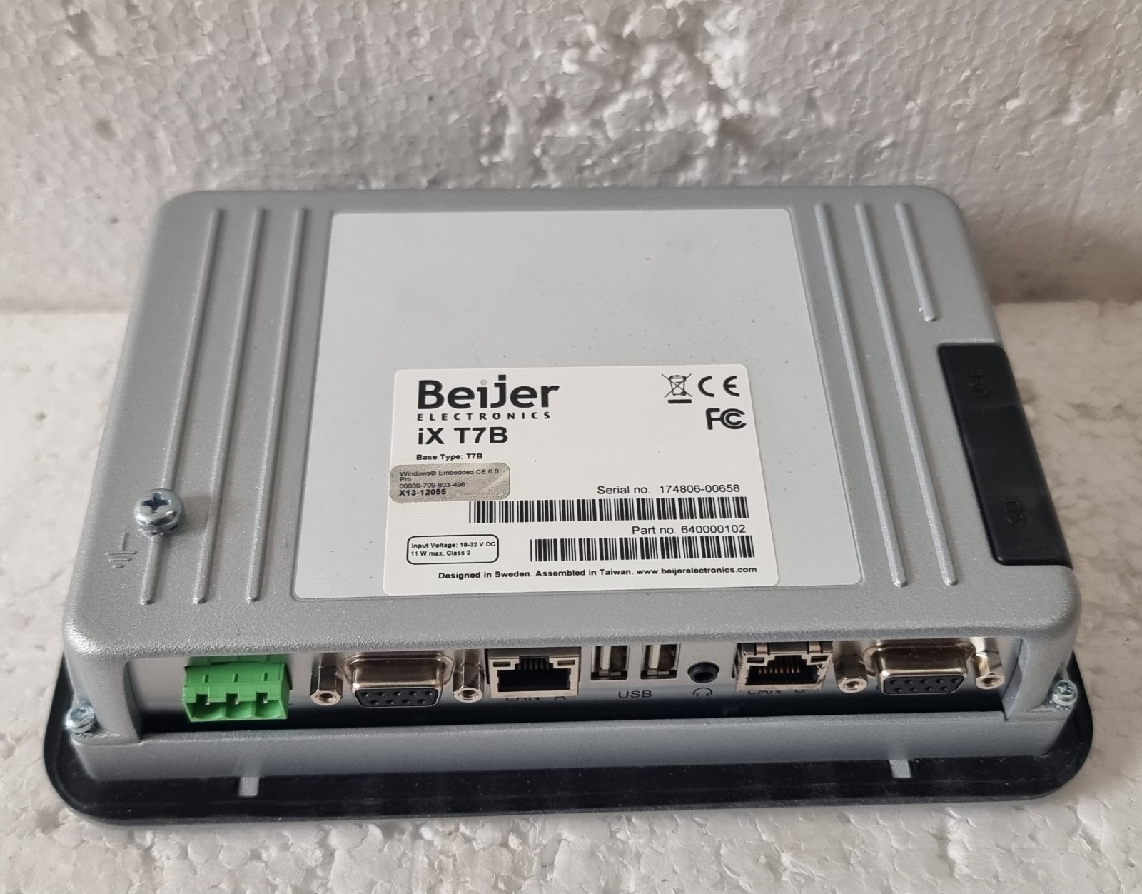 BEIJER ELECTRONICS IX T7B PART NUMBER 640000102 HMI DISPLAY
