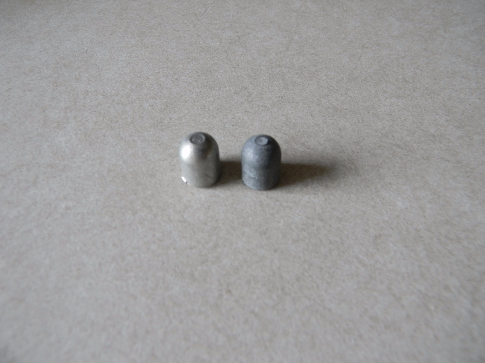 Delta 10″ Unisaw plugs, 2 pcs.