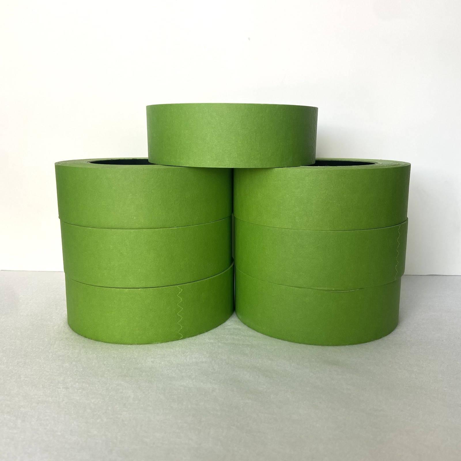 Lot Of 32 Rolls 1.5″ X 60 Yrds Green Painters Masking Tape Fine Edge MADE IN USA