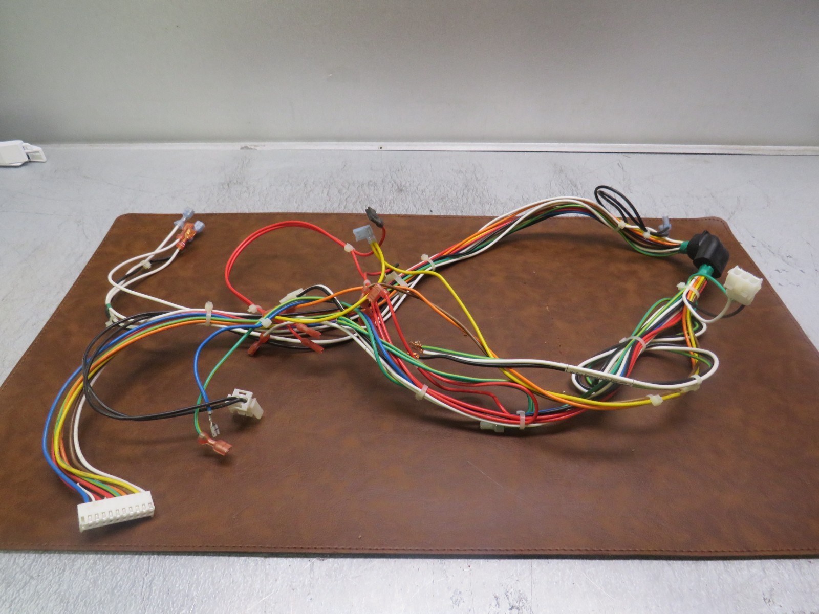 ICP/CARRIER FURNACE WIRING HARRNESS PT#337709-101 LOCATI 1-1-2-10-5