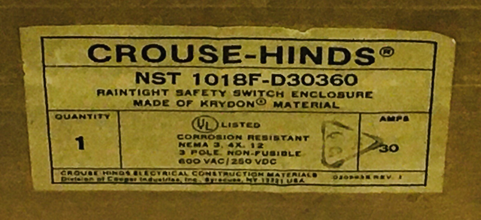 CROUSE HINDS NST1018F-D30360 30 AMP 600VAC FUSIBLE DISCONNECT SWITCH NEW IN BOX!