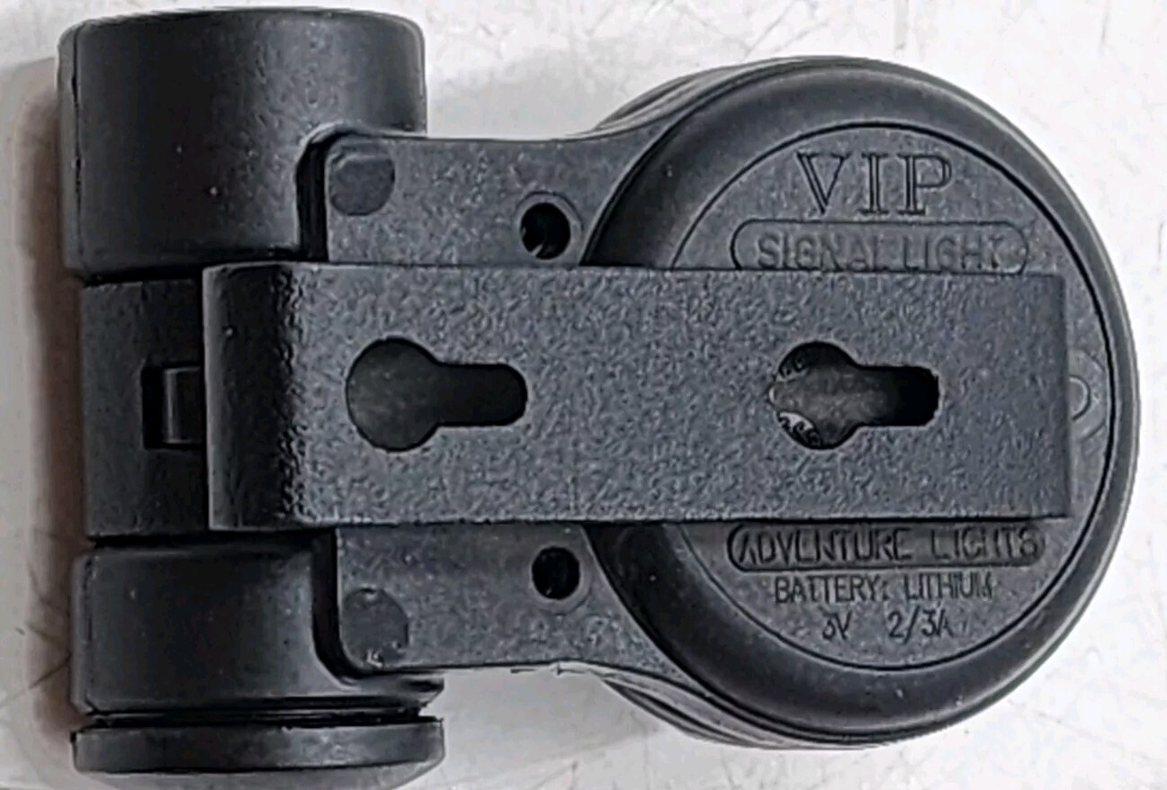 VIP Signal Light Adventure Light Takes 3V Lithium Battery 2/3A OEM/Genuine Green