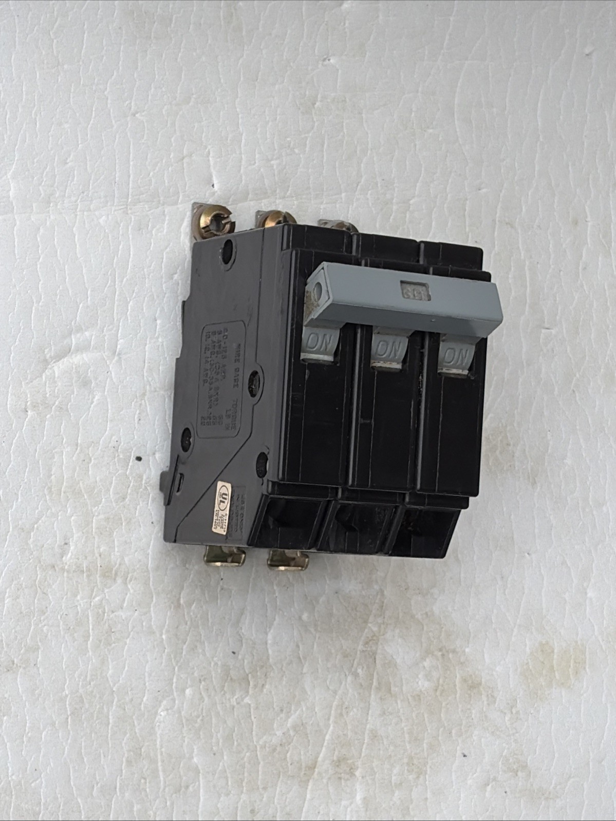 Cutler Hammer CHB360 60 Amp 3 Pole CHB Circuit Breaker Bolt On Metal Hook foot