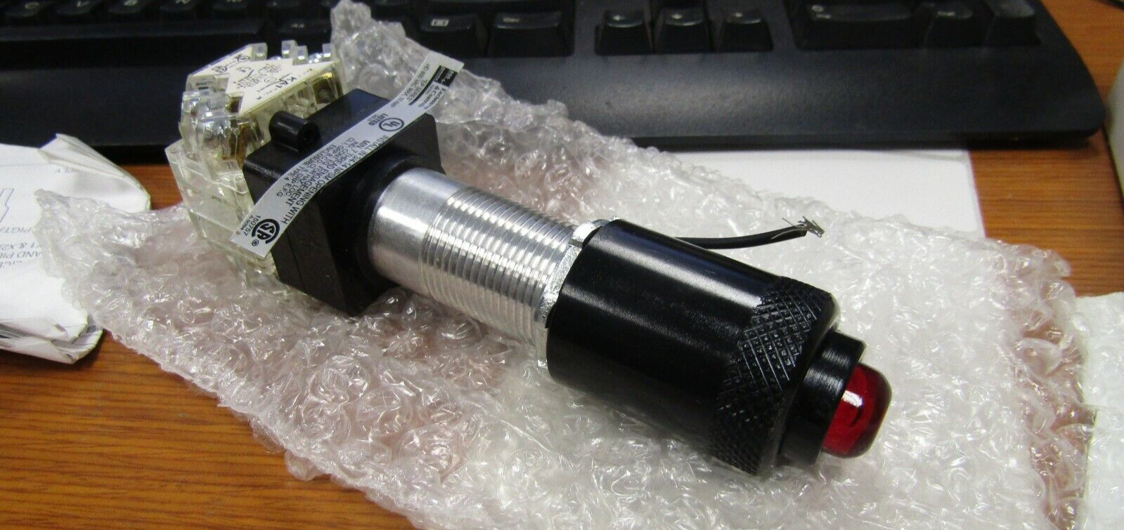 ✌️NEW EGS CONTROLS AEPTRF LIGHTED PUSHBUTTON RED EXPLOSION PROOF SHORT BARREL