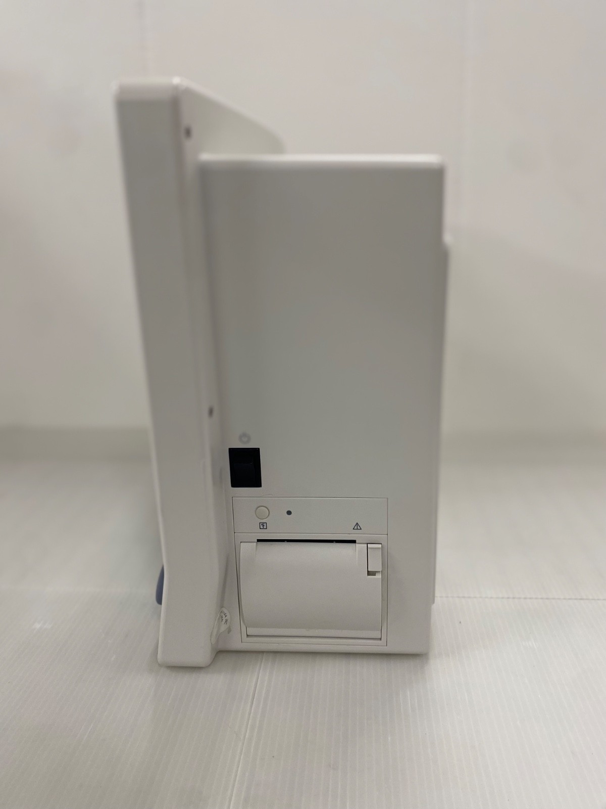 MINDRAY Datascope Passport V Patient Monitor Screen Damage Powers on