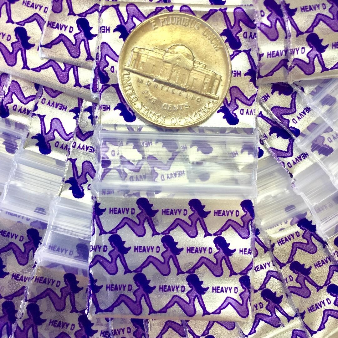 BaggiesSince1987 – 12510-S DESIGN ZIP BAGS 300PCS BUNNY ON SILVER, READ DETAILS