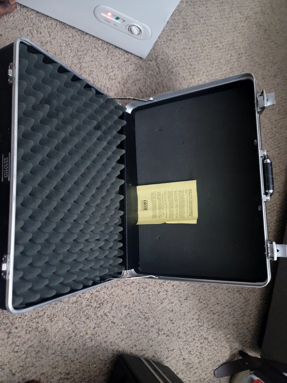 Platt 2207 Luggage Medium Duty ABS Case Inetrior Dimensions 22×16×7