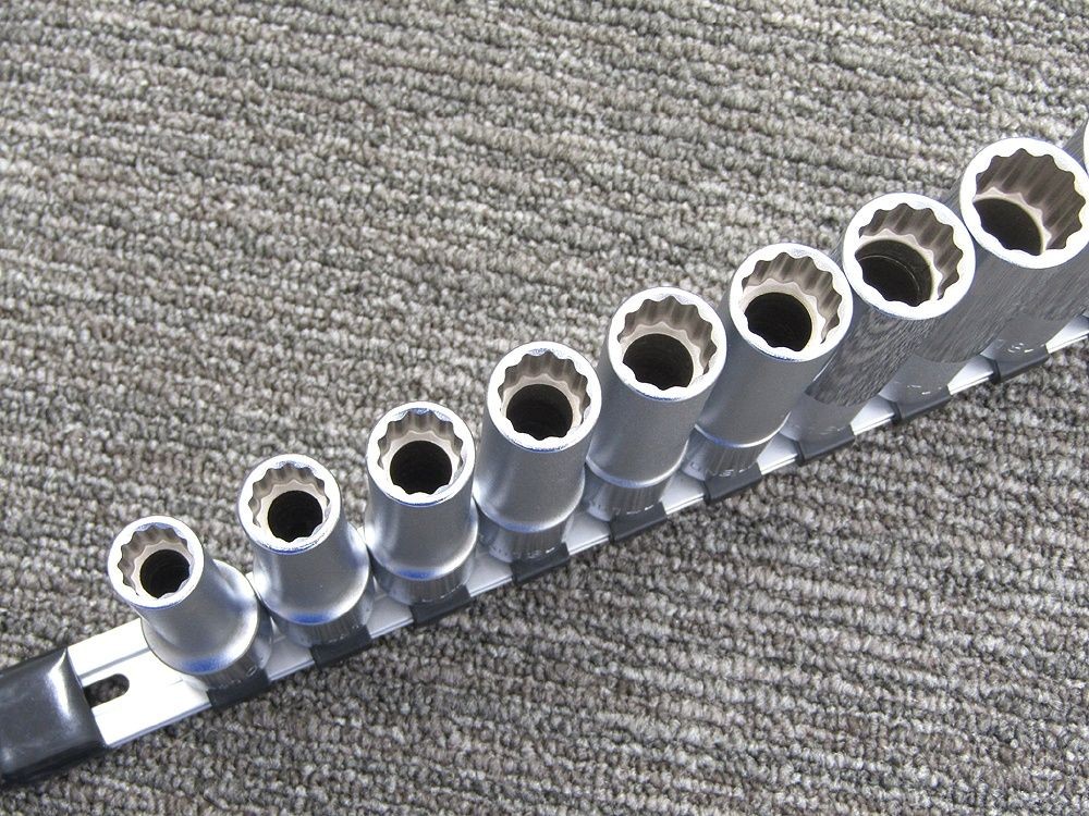 TONE Deep Socket Set 12 pcs 10-21mm 4D-10L to 21L Used