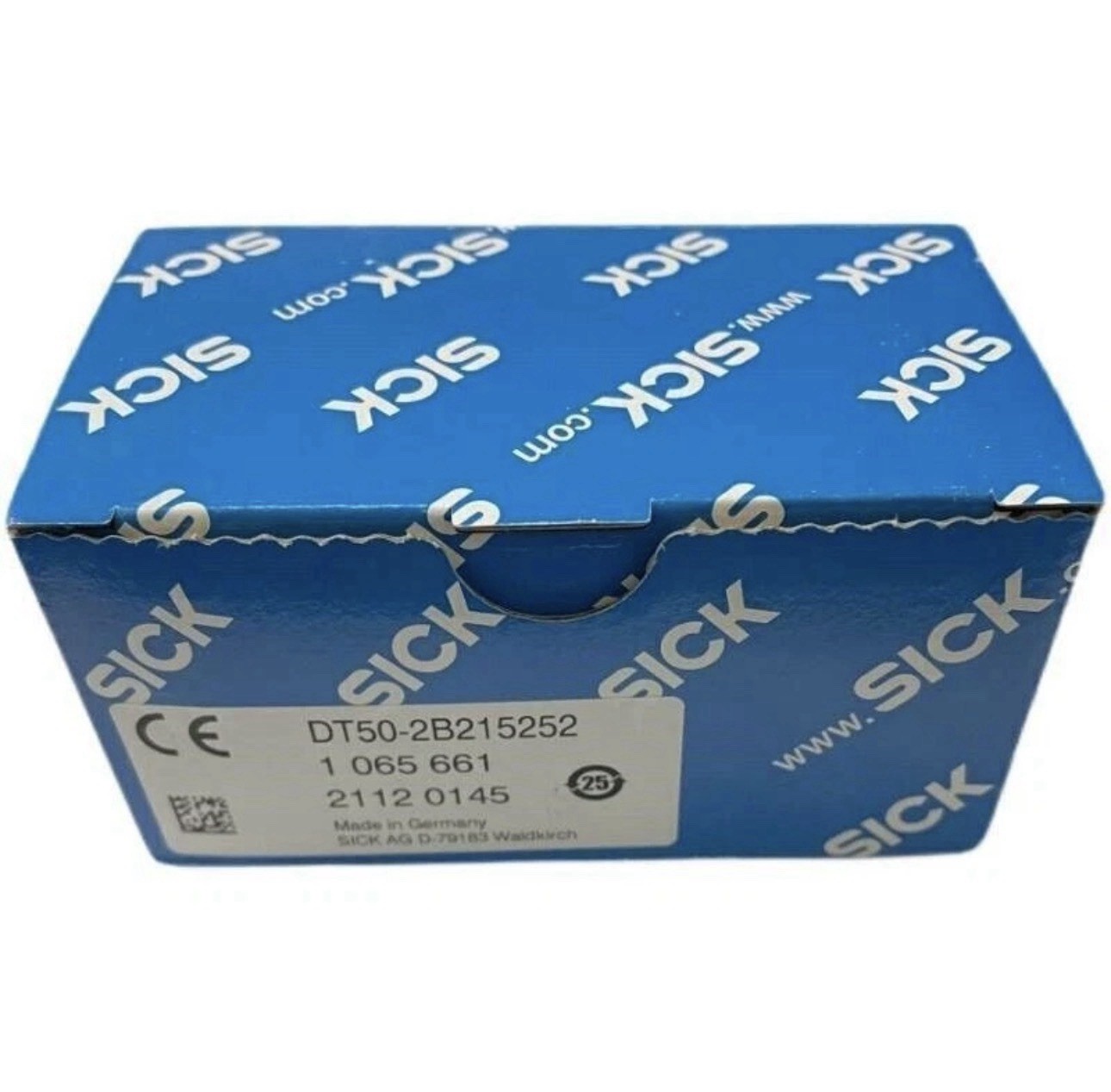 Sick DT50-2B215252 Distance Sensor Mid-Range, 200-30000MM. *USA Based Brand New*