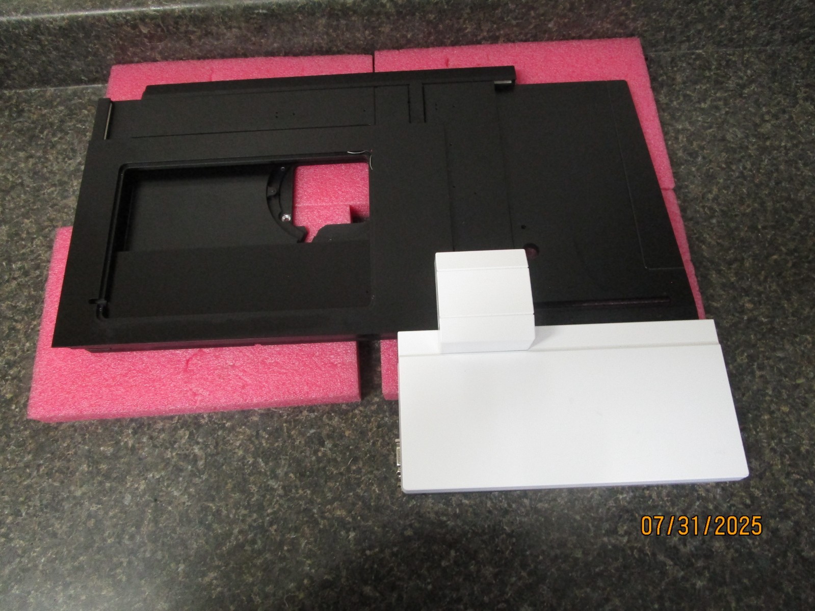 Zeiss / Marzhauser Wetzlar Mechanical Stage S 90-27-601-0000 435465-9000-000