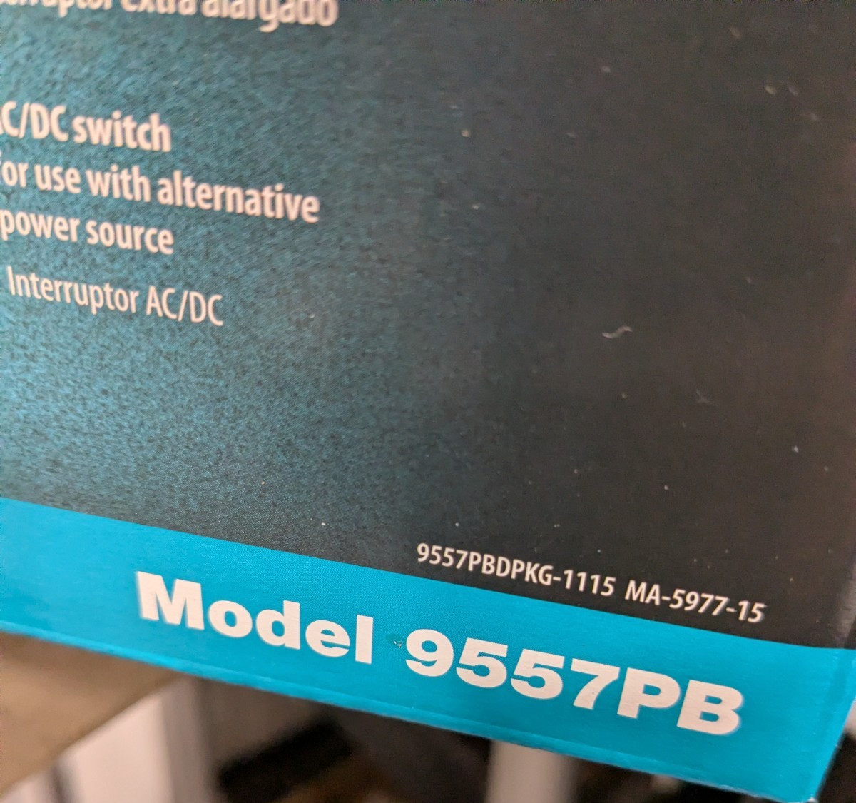 Makita Corded Angle Grinder: 4-1/2″ Wheel Dia, 10,000 RPM, 5/8-11 Spindle 9557PB