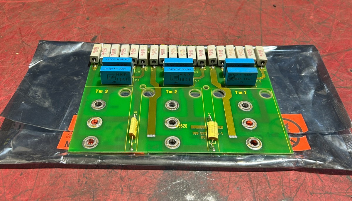 NEW IN BAG INDRAMAT DRIVE BOARD 109-525-1252 A-1