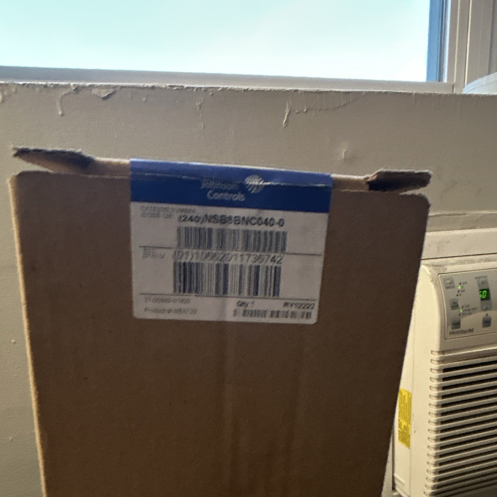 JOHNSON CONTROLS- CO2 Sensor