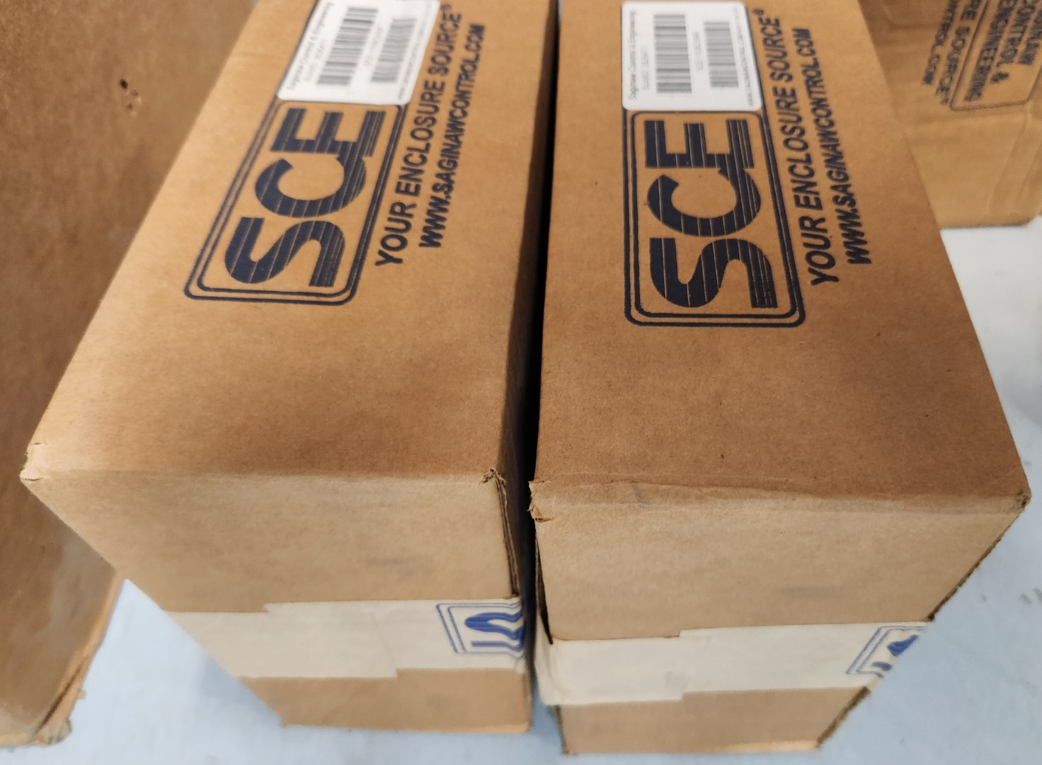 SCE 1008CHNF Enclosure 10 x 8 x 4