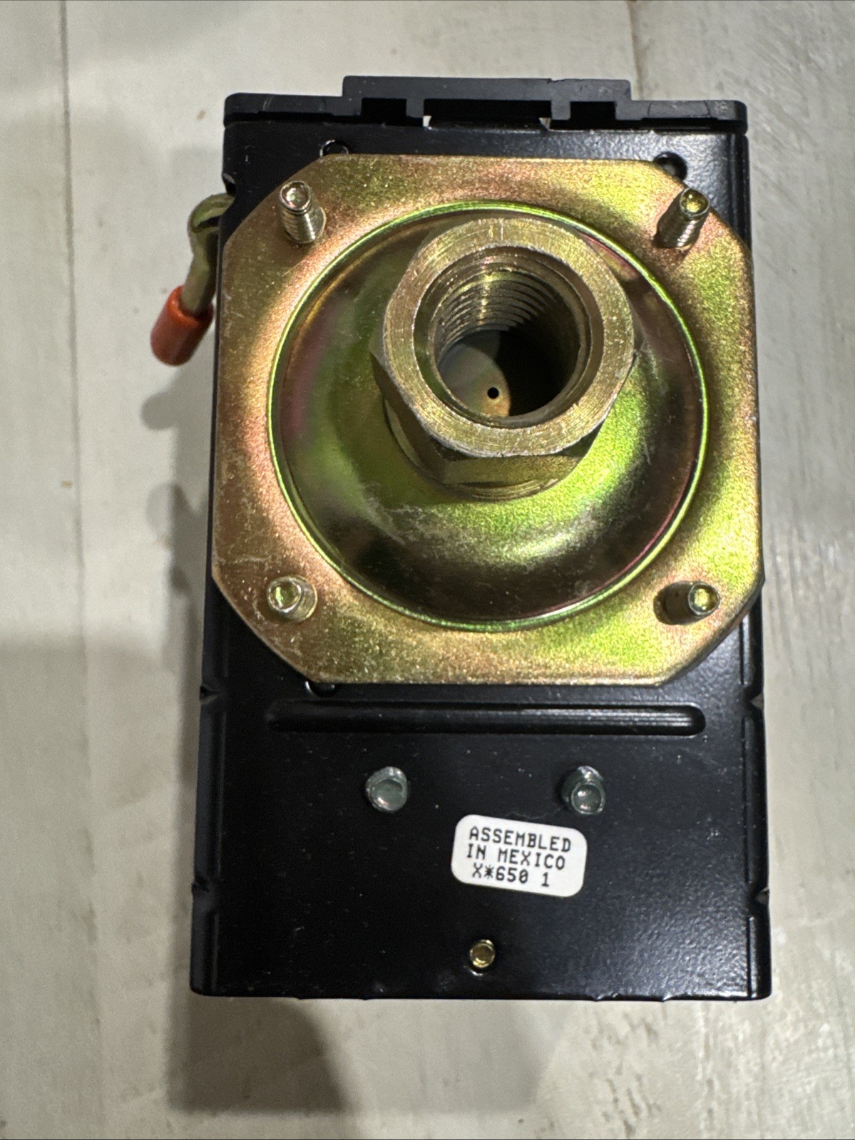 Furnas Pressure Switch 69MB6L Series A New In Box