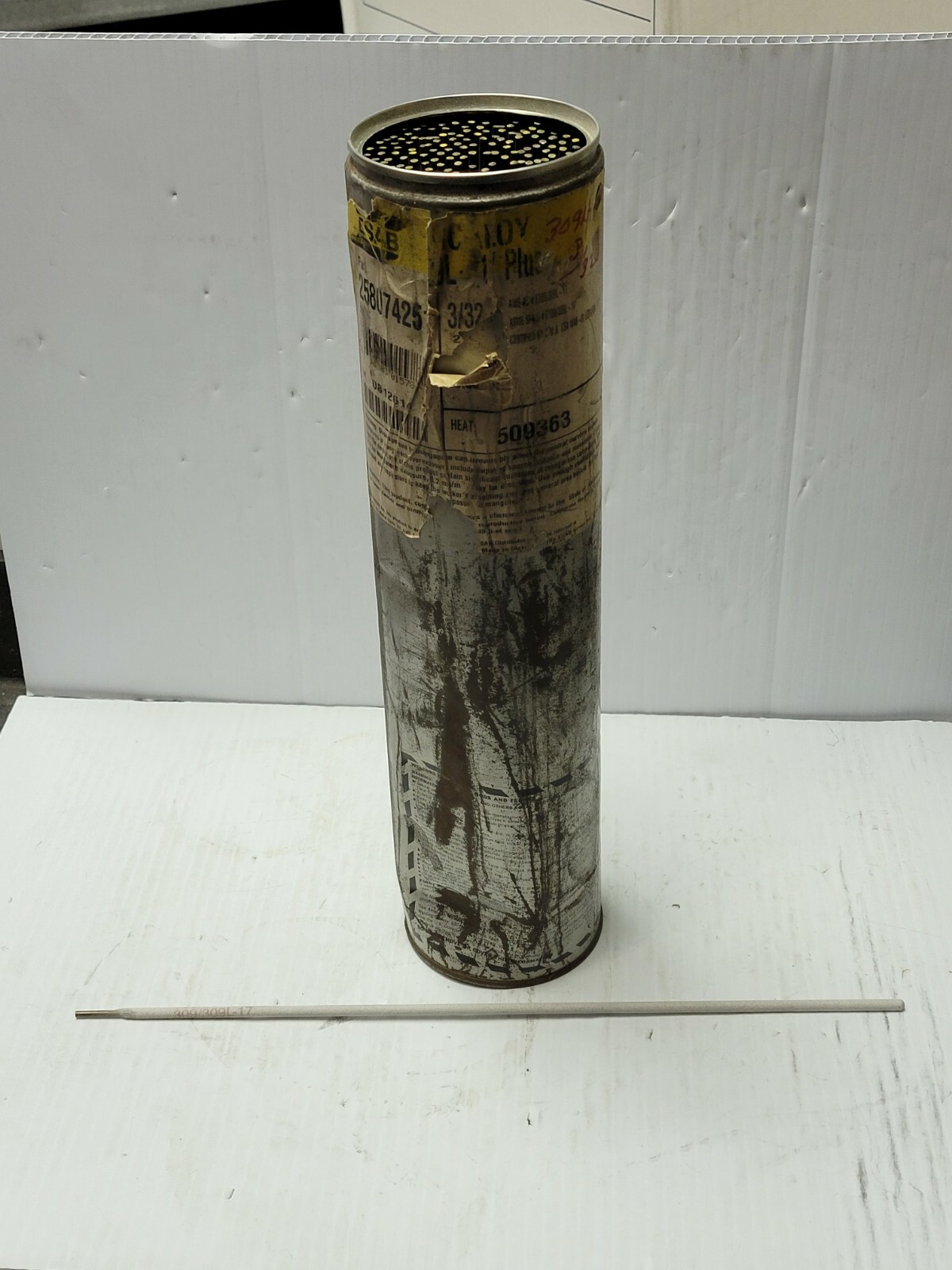 NEW 8.3LBS 218PCS ESAB WELDING ELECTRODE 309L-17 3/32X12