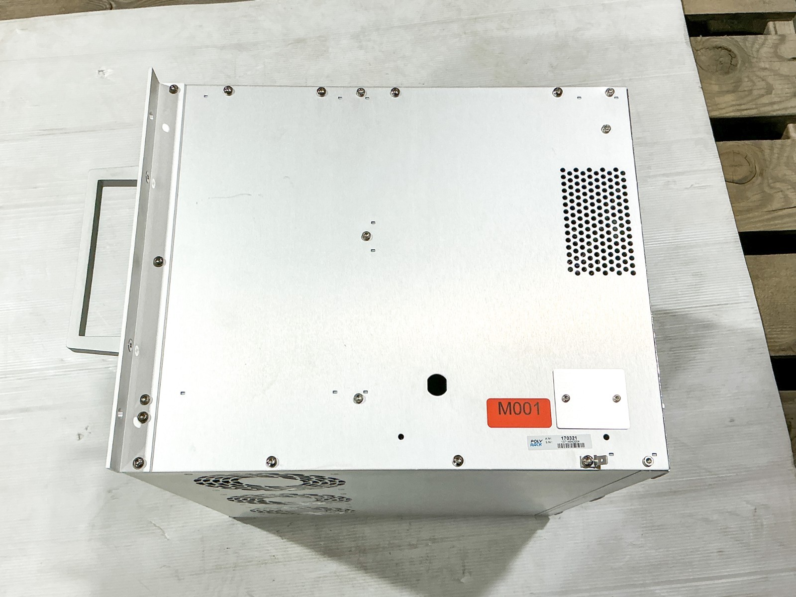 New Poly Rack 170321 VME-System 19 BGTR 7HE/380T MSC III Chassis 21 Slot 1371464