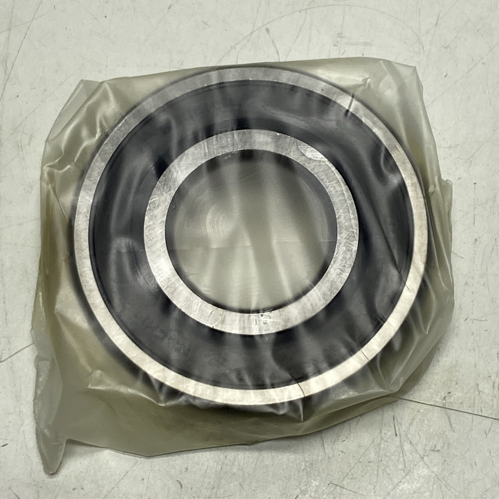 NEW NACHI BEARING 63062NSL Single Row