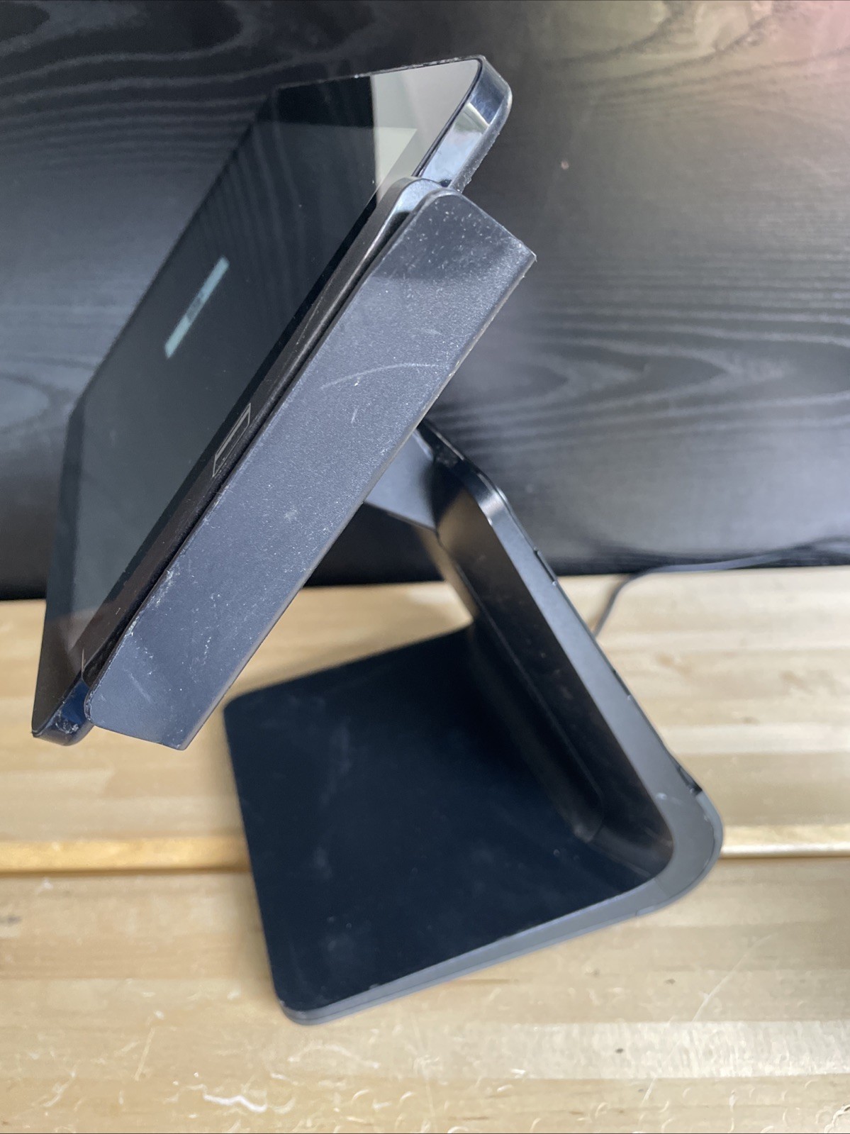 Elo POS Android All-in-one Screen w/Stand 10in i Series-4 USB-C