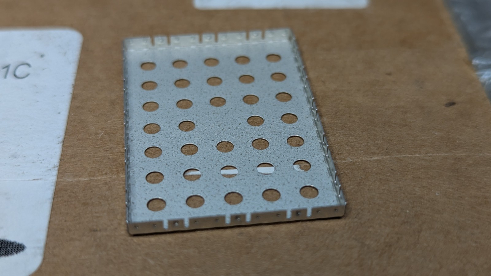 🔥250 New🔥 Laird Circuit Shield Cover 38mm x 26mm x 2mm Interior Dimensions