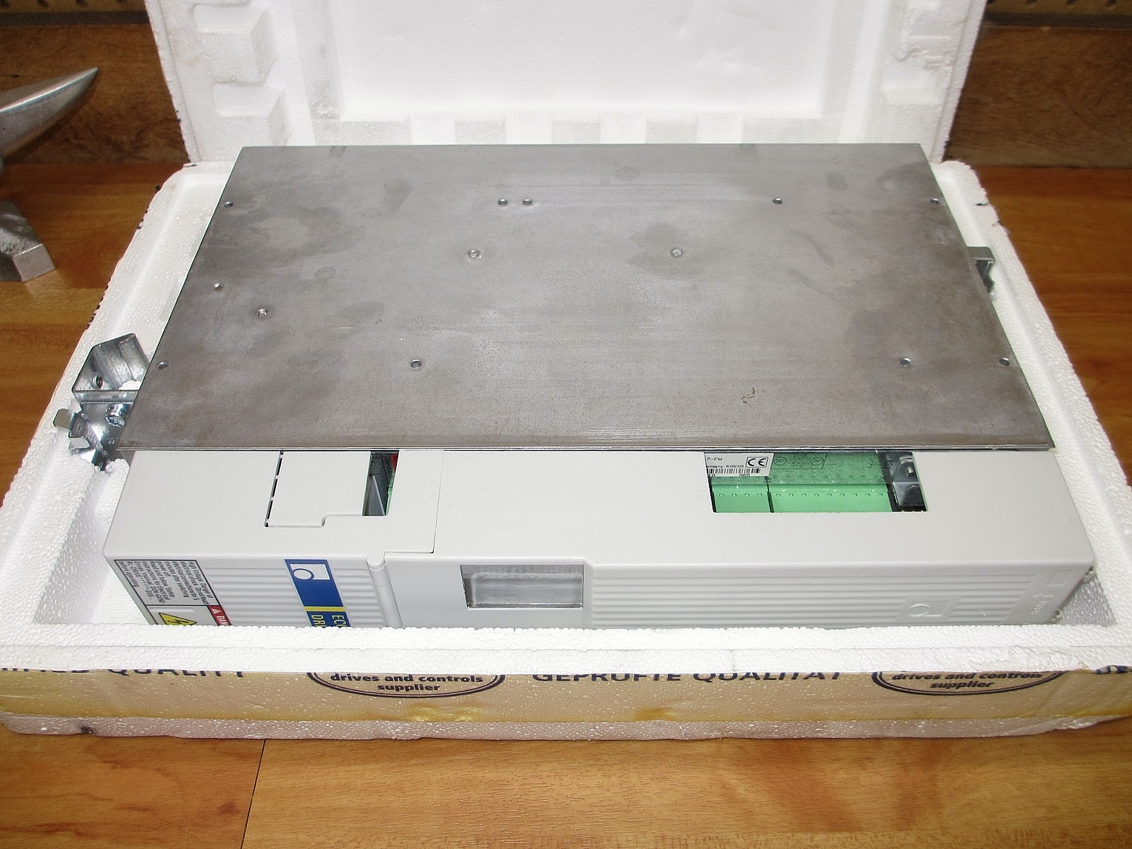 Bosch Rexroth Indramat DKC04.3-040-7-FW *NEW* R911279771 Servo Drive ECODrive