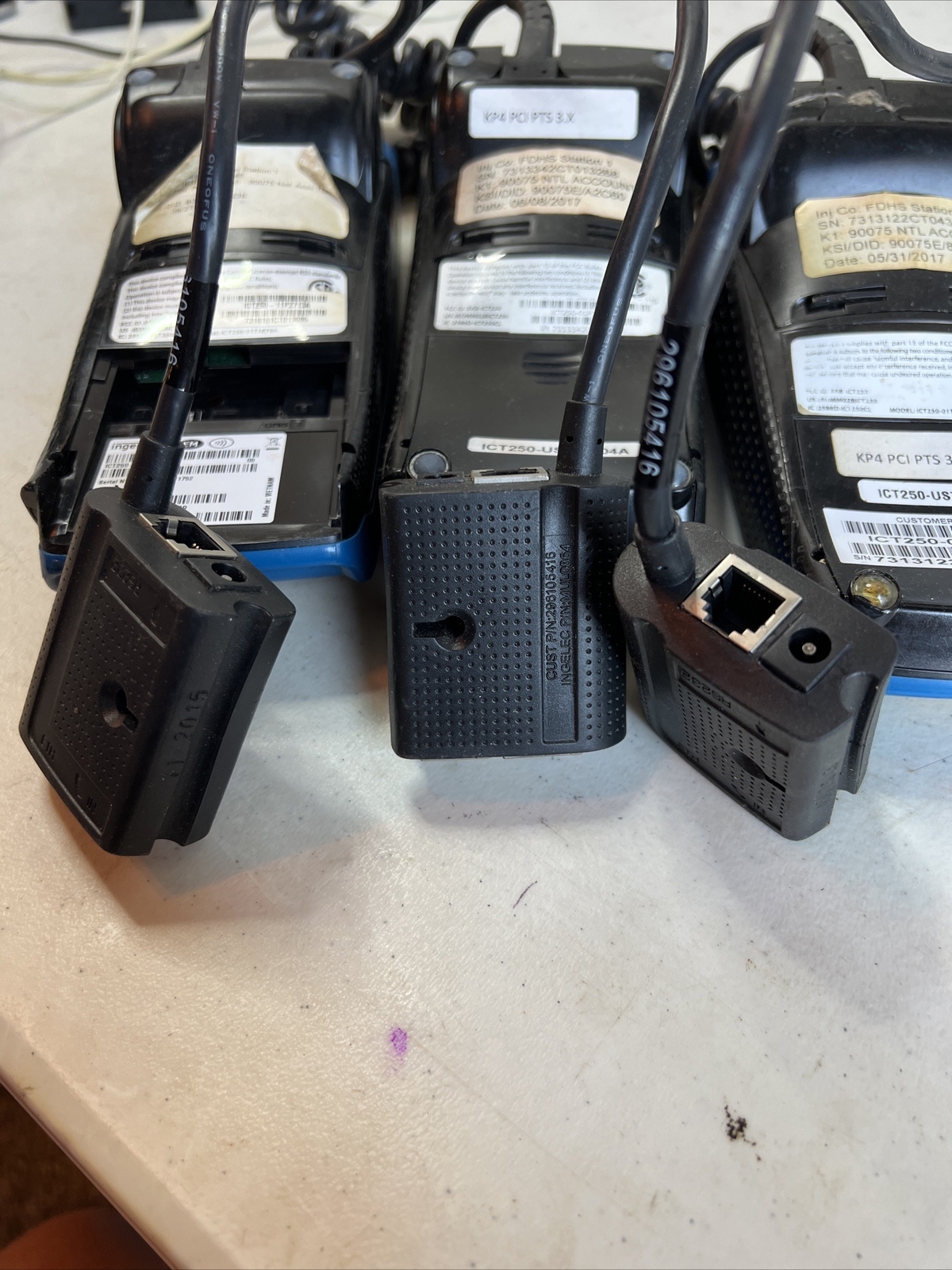 Ingenico Credit Card Terminals iCT250 – Lot of 3 see description