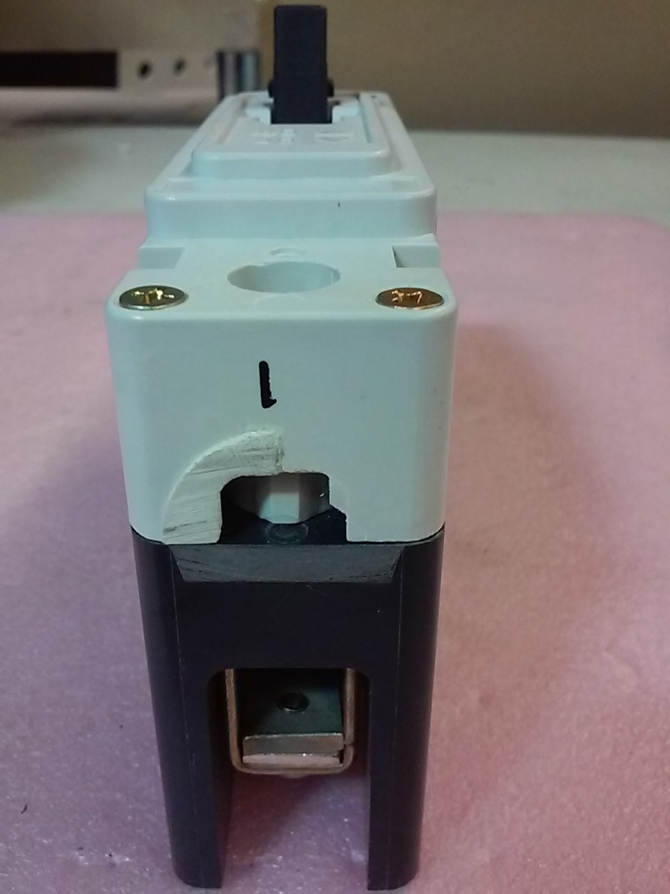 CUTLER HAMMER FW 40K 16A 1 Pole Industrial Circuit Breaker FWF1016L Series C