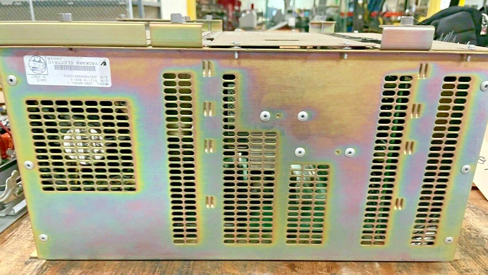 Yaskawa JZNC-NRK01-1 Rack with CPS-420F SGDR-AXA01A JZNC-NIF01B-1 Modules