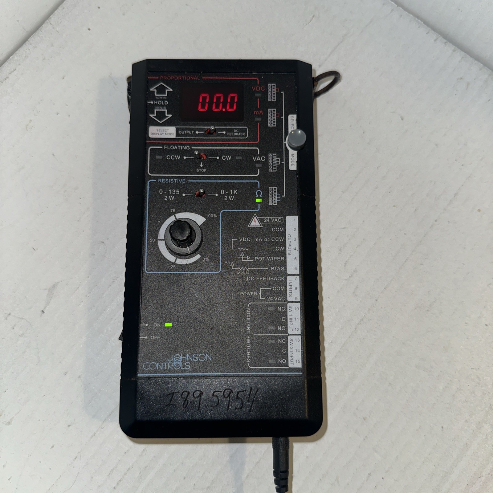 Johnson Controls Commissioning Tool m9000-200 w/case,strap,manual & connectors