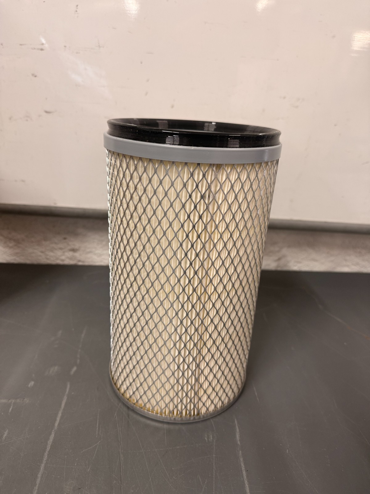 WIX Premium HD Round Air Filter for Select Case & Case IH Equipment – 42683