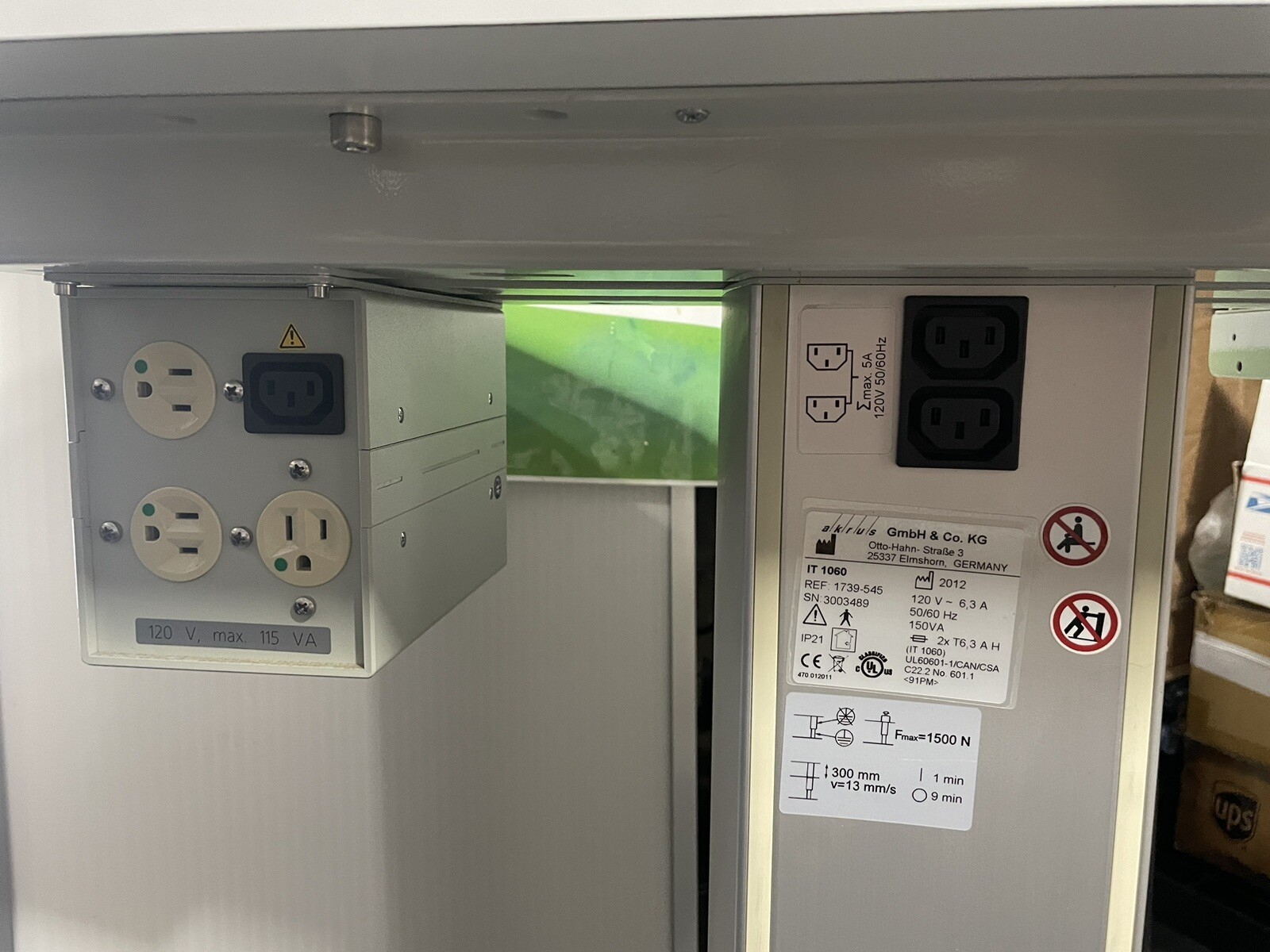 Zeiss Power electric Table Model IT1060